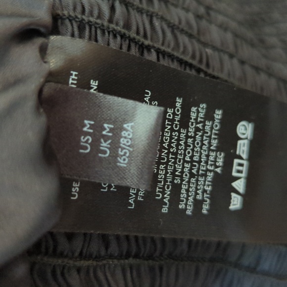 BOGO Urban Outfitters Crop Top M - Picture 8 of 11